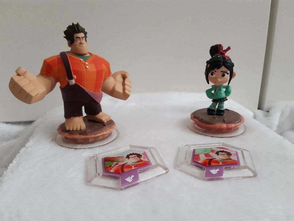 Disney Infinity Figuren - Toy Story und Ralph reichts -Dekomünzen in Berlin