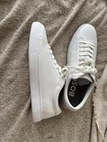Hugo Boss Sneaker Gr45 wie neu einmal getragen Sachsen-Anhalt - Biederitz Vorschau