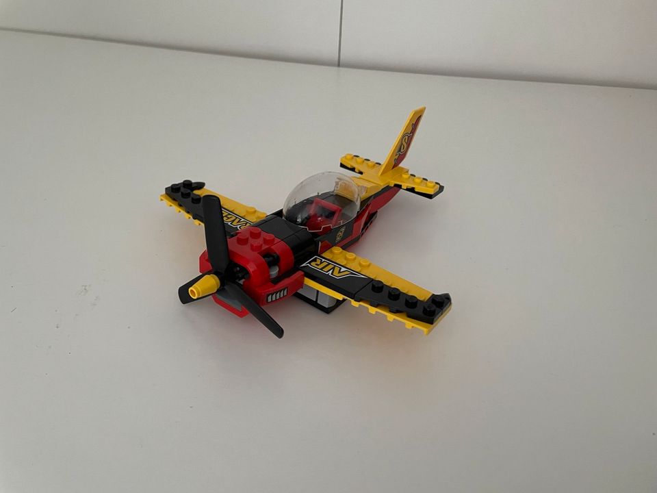 Lego Flugzeug in Rahden