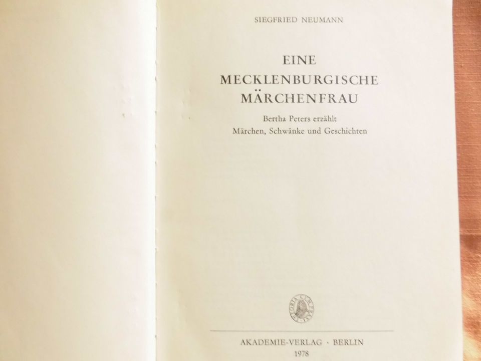 Olle Plattdeutsche Märchen in Quadenschönfeld