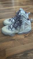 LeBron 19 Basketballschuh Gröpelingen - Gröpelingen Vorschau