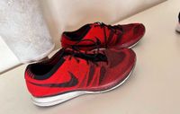 Nike Flyknit Trainer Schuhe 45 rot schwarz Herren Bayern - Alteglofsheim Vorschau