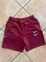 Nike, Shorts, weinrot, Größe M Hessen - Mühlheim am Main Vorschau