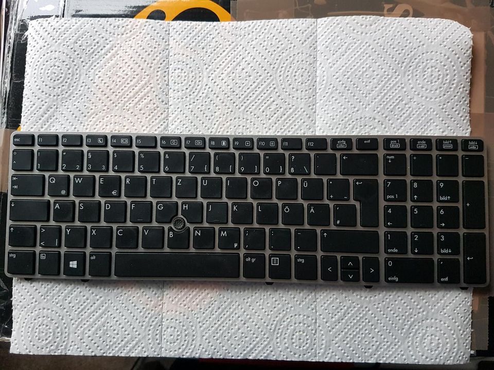 HP EliteBook 8570p Tastatur QWERTZ Keyboard DE Trackpoint Deutsch in Berlin