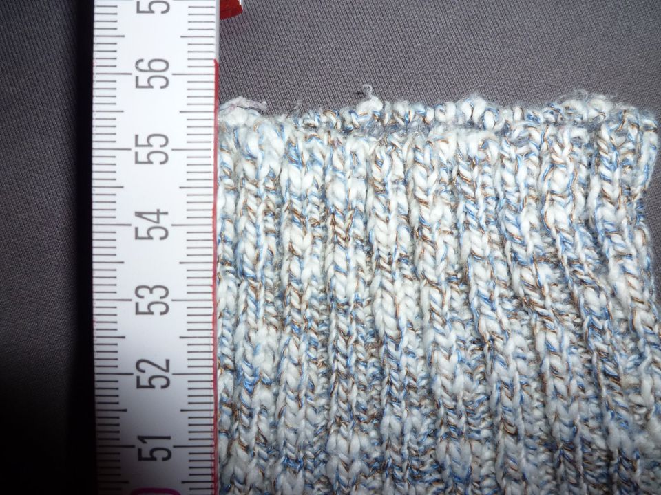 Strickjacke langarm mit Reißverschluß, beige-blau, Gr. L (52) in Nördlingen