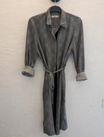 Grau kariertes Kleid mit Gürtel Mango Gr. M Hannover - Döhren-Wülfel Vorschau