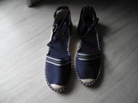 ESPRIT Damenschuhe Schuhe Sommerschuhe Neu mit Etikett Blau Gr. 4 Rheinland-Pfalz - Andernach Vorschau