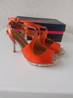 Buffalo Riemchen Sandaletten - High Heels - Pumps Gr. 37 Neu Hessen - Rüsselsheim Vorschau