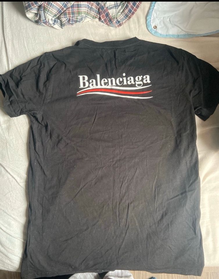 Balenciaga T-Shirt REAL in Straelen