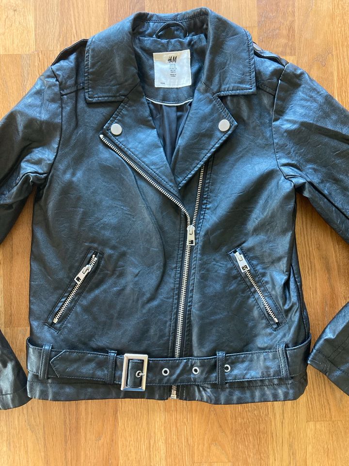 Lederjacke schwarz H&M 140 in Isenbüttel