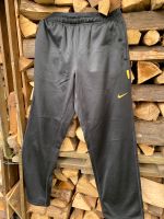 Nike Jogger schwarz L livestrong Jogginghose Hessen - Obertshausen Vorschau