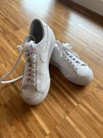 Verkaufe weißen  Sneaker Blazer von Nike Größe 38 Hessen - Petersberg Vorschau