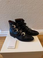 Givenchy Stiefelette Nieten Gr. 38 Hannover - Mitte Vorschau