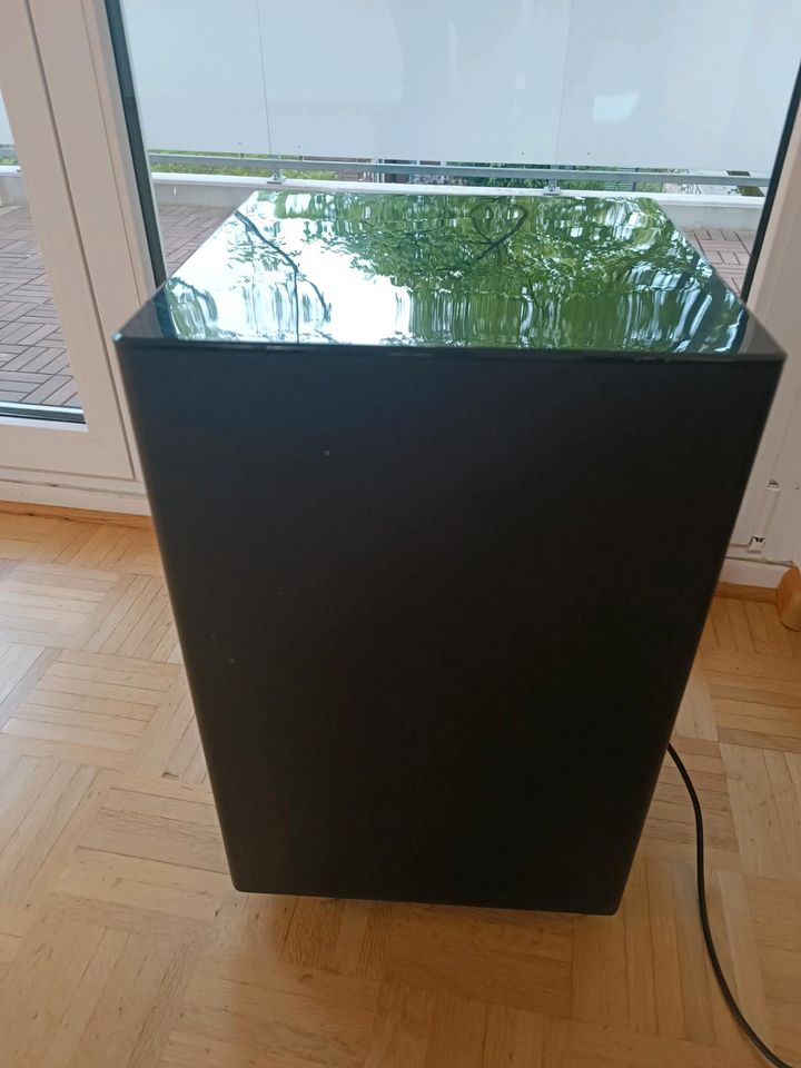 Teufel Subwoofer der Spitzenklasse plus 5 Boxen in Freiburg im Breisgau