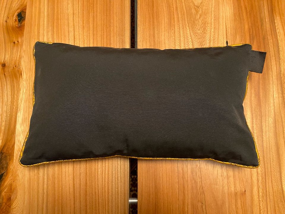 JEAN PAUL GAULTIER Pour ROCHE BOBOIS KISSEN 40 X 22 NEU in Hamburg