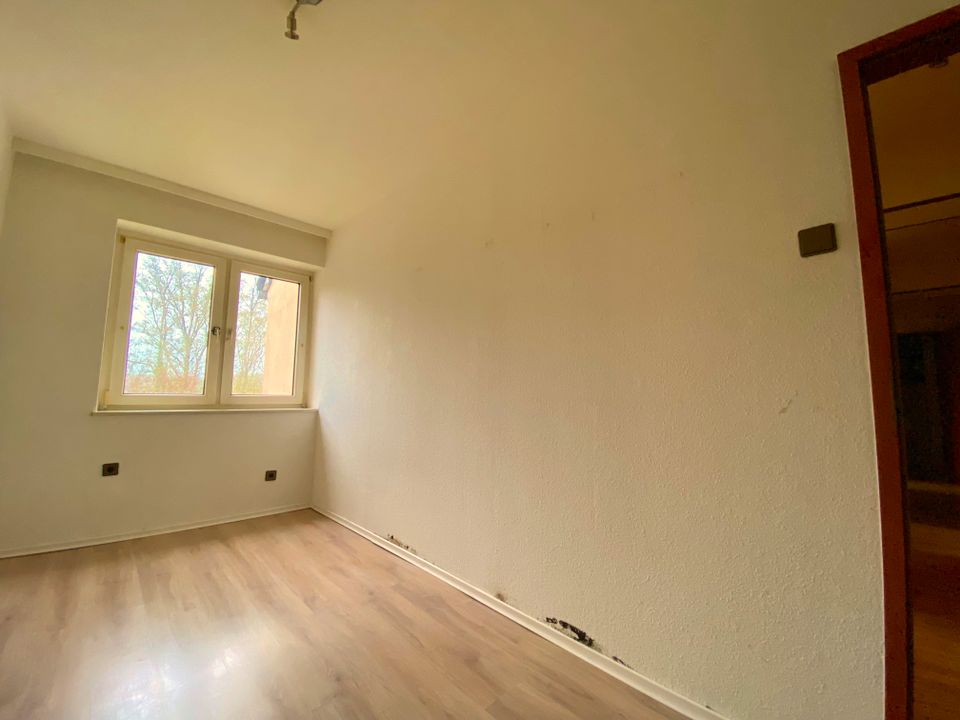 Lehrstehende Wohnung in Gelsenkirchen sucht neuen Mieter ! in Gelsenkirchen