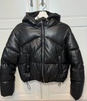 Bershka Pufferjacke Gr.XS, neuwertig Herzogtum Lauenburg - Ratzeburg Vorschau