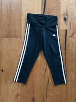 3/4 Sport Leggings elastisch schwarz sehr gut erhalten Adidas Hessen - Flieden Vorschau