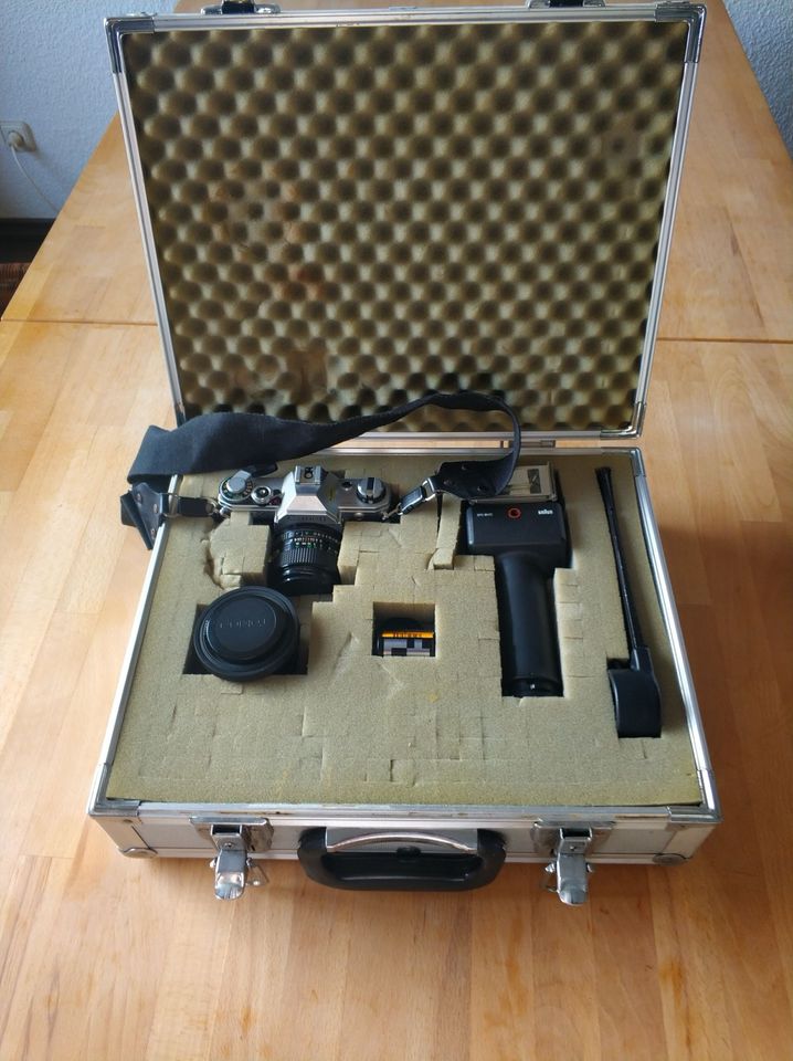 Canon AE-1 Spiegelreflexkamera in Oer-Erkenschwick