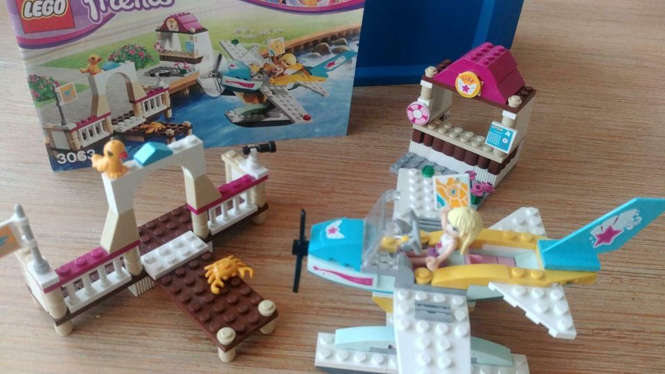 Lego Friends Flugschule mit Wasserflugzeug (3063) in Dasing