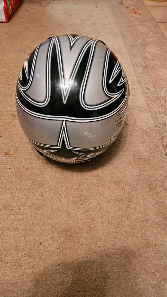 Motorradhelm in Hamburg