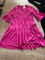 Darling Harbour Breuninger Kleid 42 pink Volant Flensburg - Fruerlund Vorschau