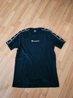 Champion Tshirt Gr.XL top Zustand Köln - Rath-Heumar Vorschau