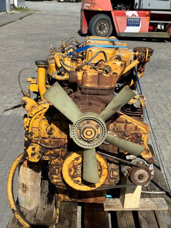 Liebherr Motor D904 Baggerlader , Bagger , Baumaschinen Motor in Dänischenhagen