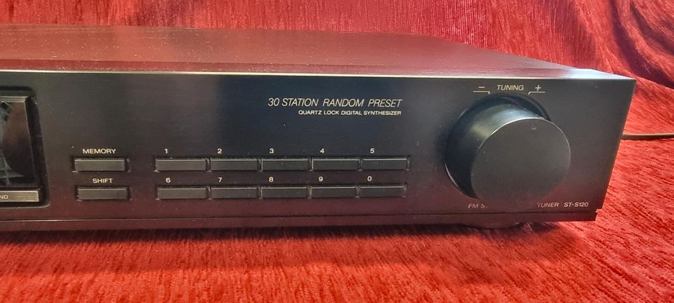Sony FM-AM stereo Tuner ST-S120 in Wustermark