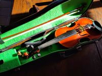 Geige, Violine ½ mit Bogen, Geigenkasten/Etui und Schulterstütze Niedersachsen - Eggermühlen Vorschau