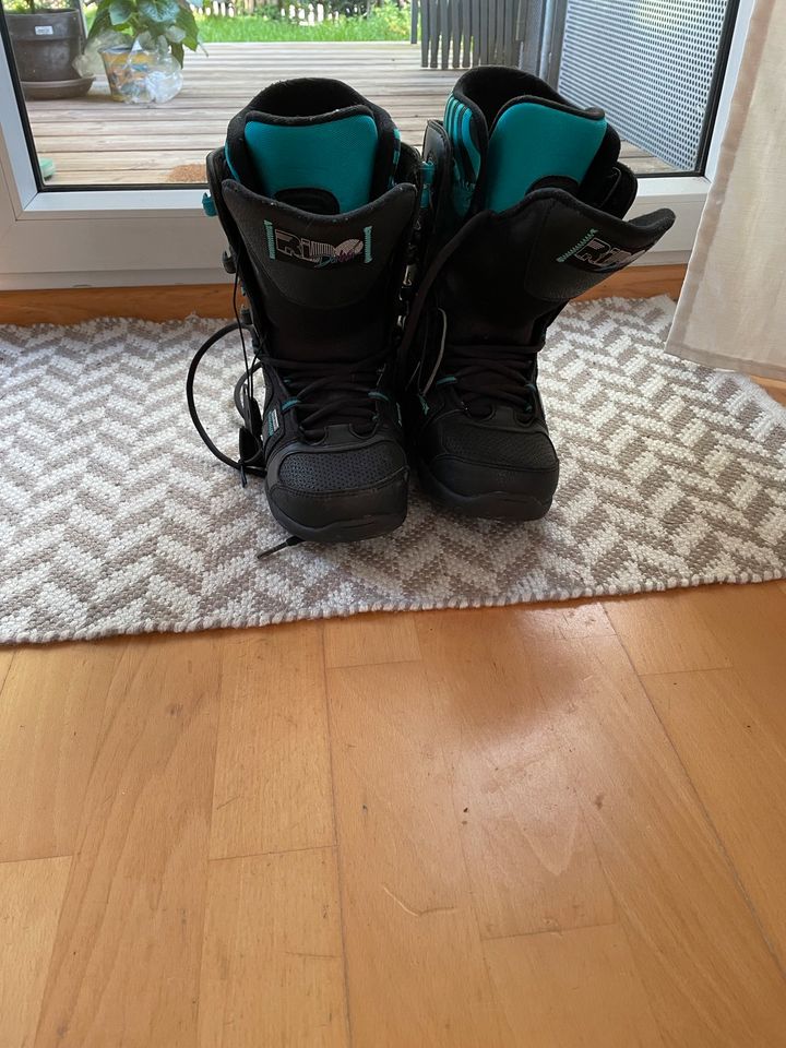 Snowboard Boots in München