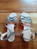 Sandalen Mustang, Gr. 38, grau-beige Baden-Württemberg - Kehl Vorschau