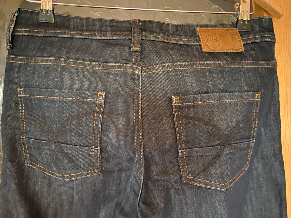 Jeans neu S. Oliver 38/30 in Rott