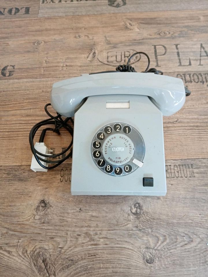 Telefon DDR in Grünhain-Beierfeld 