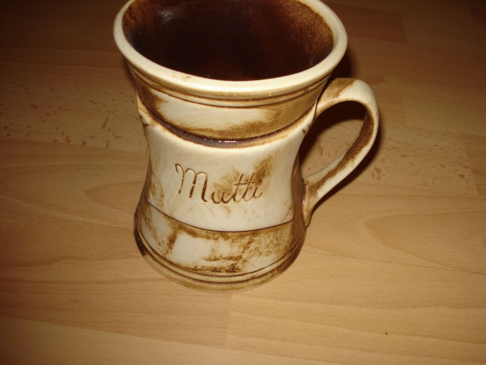 Krug / Vase m. Aufschrift "Mutti" aus Steingut ❤️f. Muttertag ?? in Limeshain