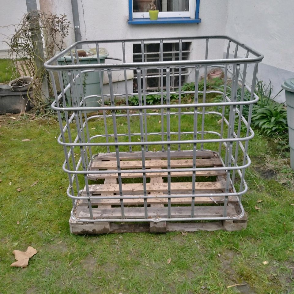 Gitterbox für Holzvorräte in Dortmund