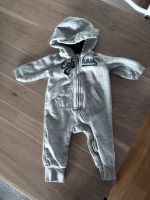 Kinderkleidung Strampler/ Onesie von Oskosh in 74 München - Allach-Untermenzing Vorschau