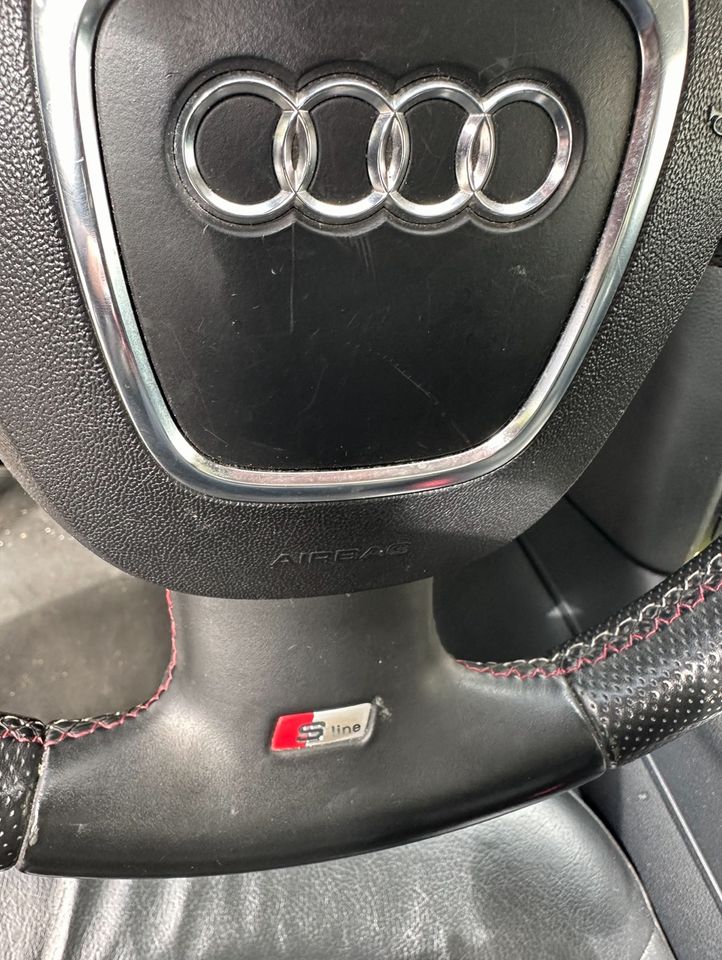 Audi Q7 3,0 Quattro Sline 7 Sitzplätze ( nimmt A,deblue ) in Augsburg
