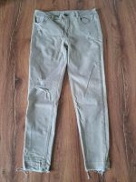 Coole Ripped Stretch Jeans Zara Größe 38 Niedersachsen - Wölpinghausen Vorschau