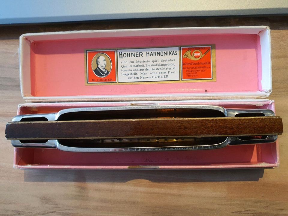 Unsere Lieblinge M Hohner 7330/40 M 1 C Mundharmonika Harmonica in Fuldatal