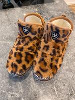 Ariat Leoparden Hausschuhe L 40 41 42 Nordrhein-Westfalen - Nettetal Vorschau