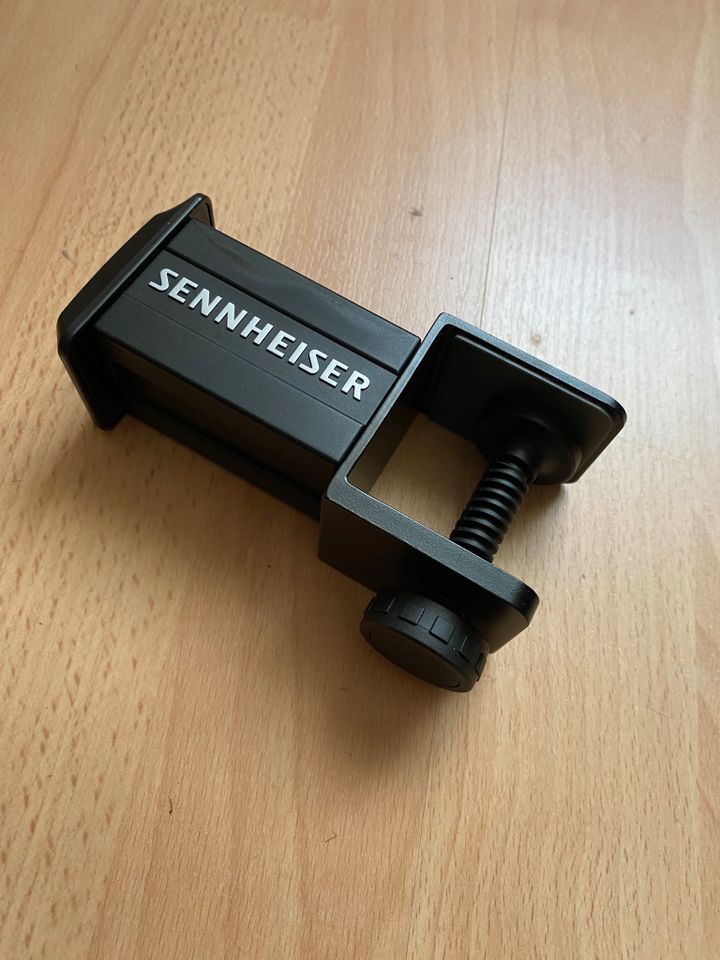 Sennheiser GSA 50 Headset Halterung in Hamburg