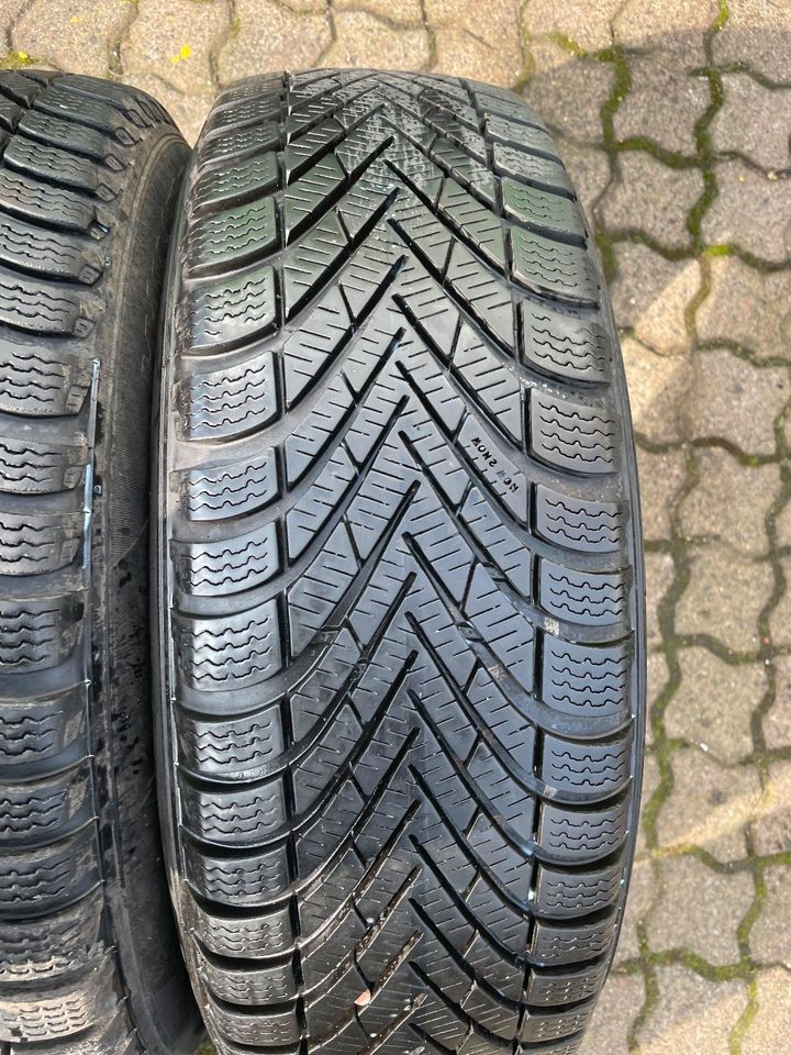 2stück 185/65R15 88T PIRELLI CINTURATO WINTER in Stockstadt a. Main