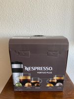 Kapselmaschine Kaffeemaschine Nespresso Vertuo Plus Anthrazit OVP Hessen - Oberursel (Taunus) Vorschau