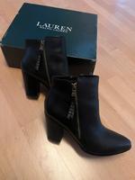 Neue Ralph Lauren Stiefeletten 40 schwarz in OVP Kr. München - Haar Vorschau