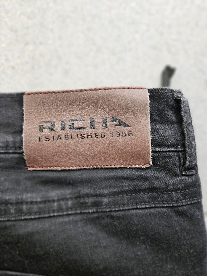 Motorradhose Richa Damen 34/30-32 in Dieburg