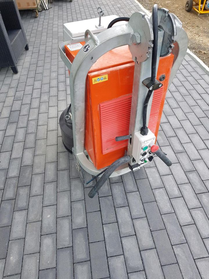 Husqvarna PG 530 Bodenschleifmaschine Betonschleifer Schleifer in Emmerzhausen