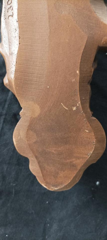 Sehr schöne Madonna mit Jesukind Holz-Optik H v. M Material? in Schweitenkirchen