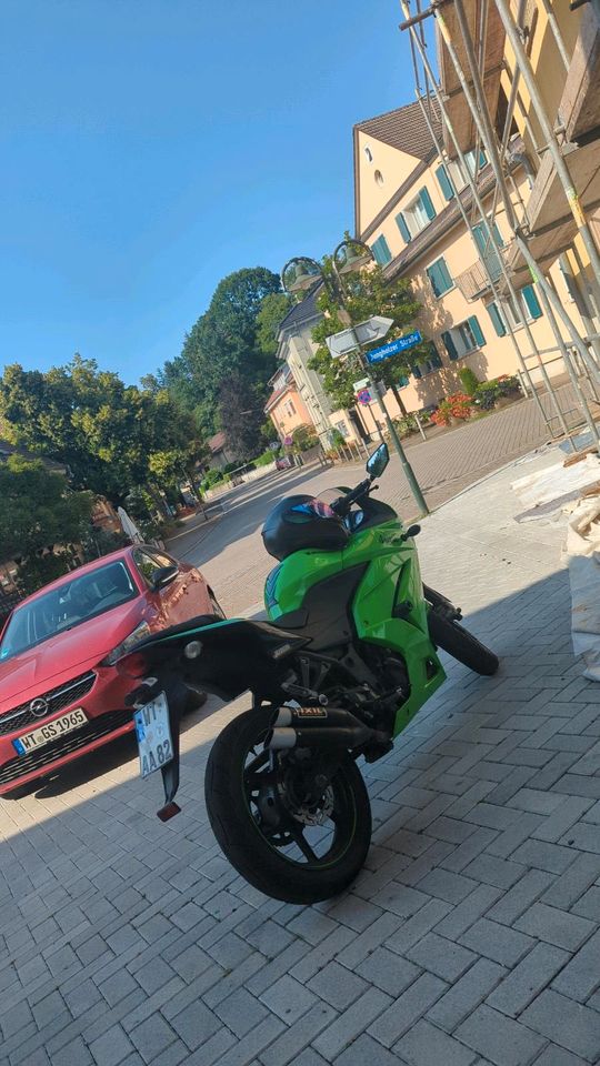 Kawasaki Ninja 250r Special Edition A2 in Waldshut-Tiengen