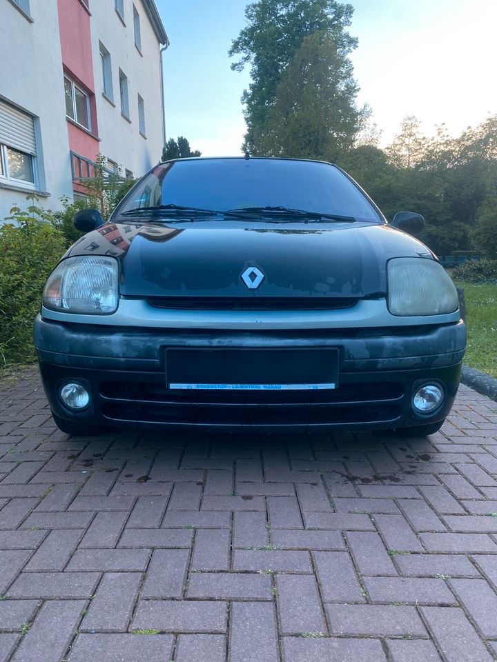 Renault Clio  II  (1,4 L Motor HU 07/2025  ) in Weilmünster